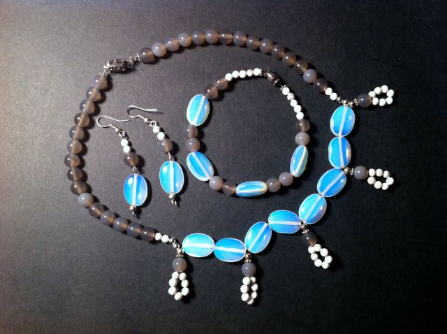 ©ELLA, 2013, LYKARTSI